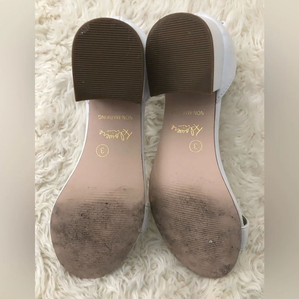 𝅺nina dress girl shoes